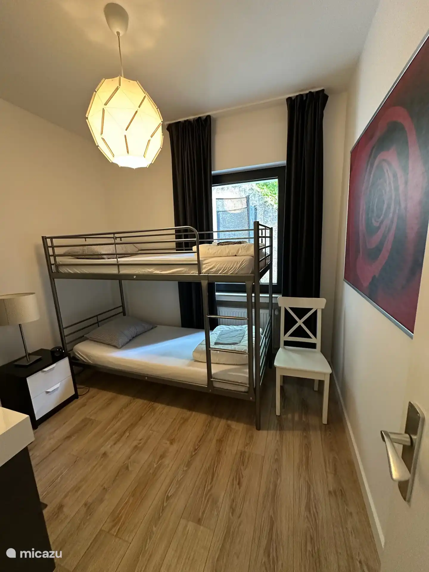 Schlafzimmer 2