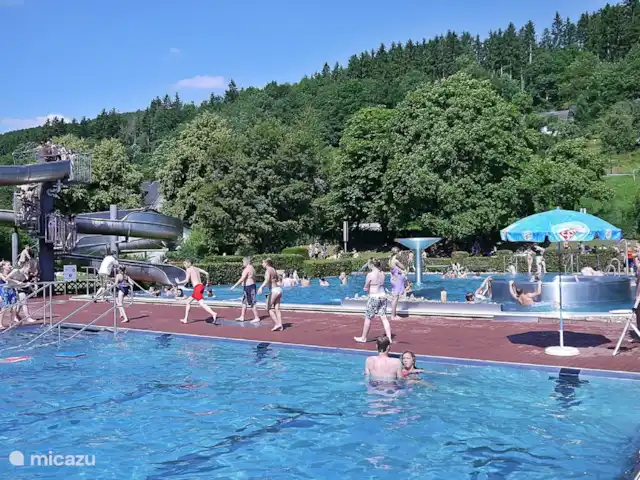 Appartement Holgenbach Park Eifel | Allemagne, Eifel, Schleiden - appartement La piscine d’Erlebnisfreibad Dieffenbach est accessible à pied