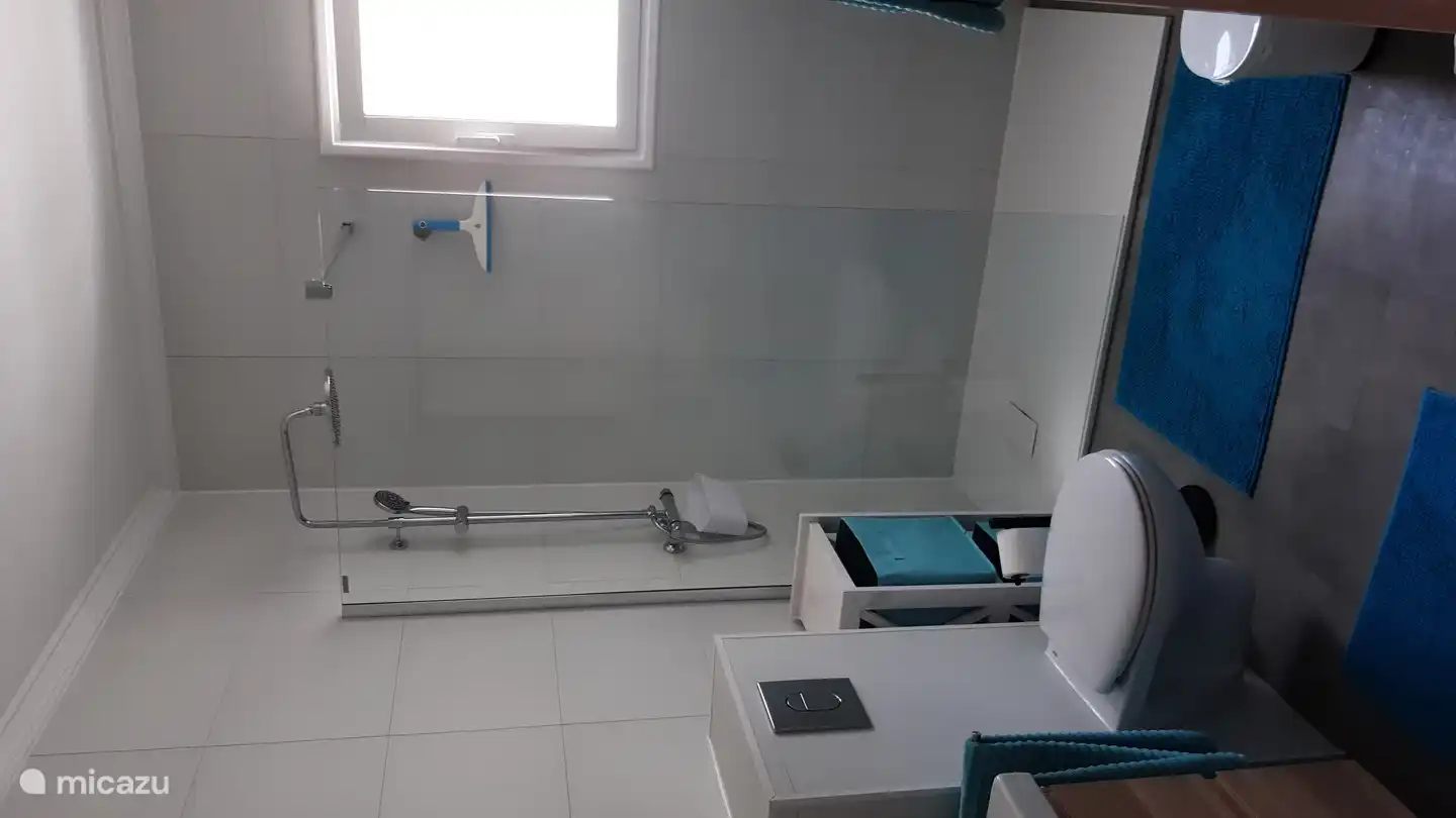 La deuxième salle de bain