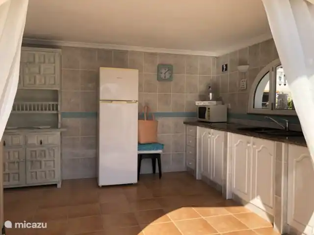Villa del Sol huren in Spanje, Costa Blanca, Benissa - villa De tweede keuken aan het zwembad