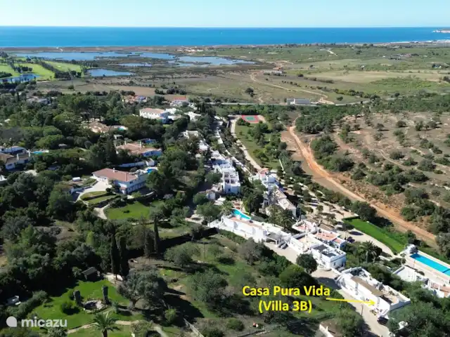 Casa Pura Vida, vue fantastique sur la mer | Portugal, Algarve, Guia - maison de vacances Vue aérienne avec l’océan