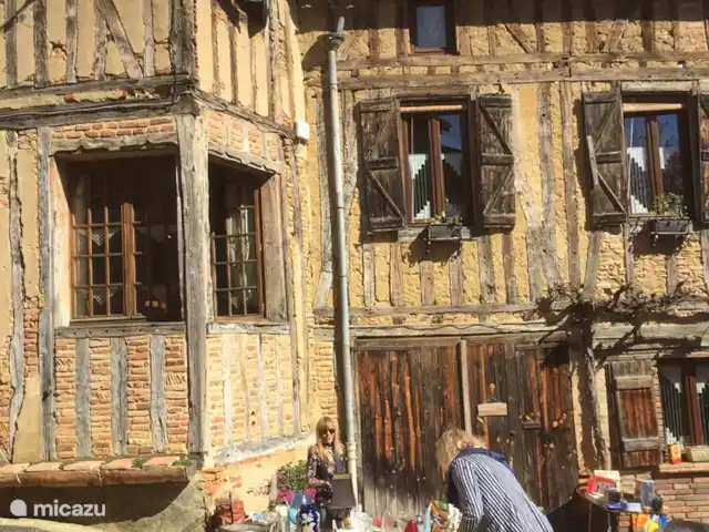 Location de Vacances France, Tarn-et-Garonne, Vigueron, studio - Escudes Touche d'Or Style architectural authentique près des Escudes