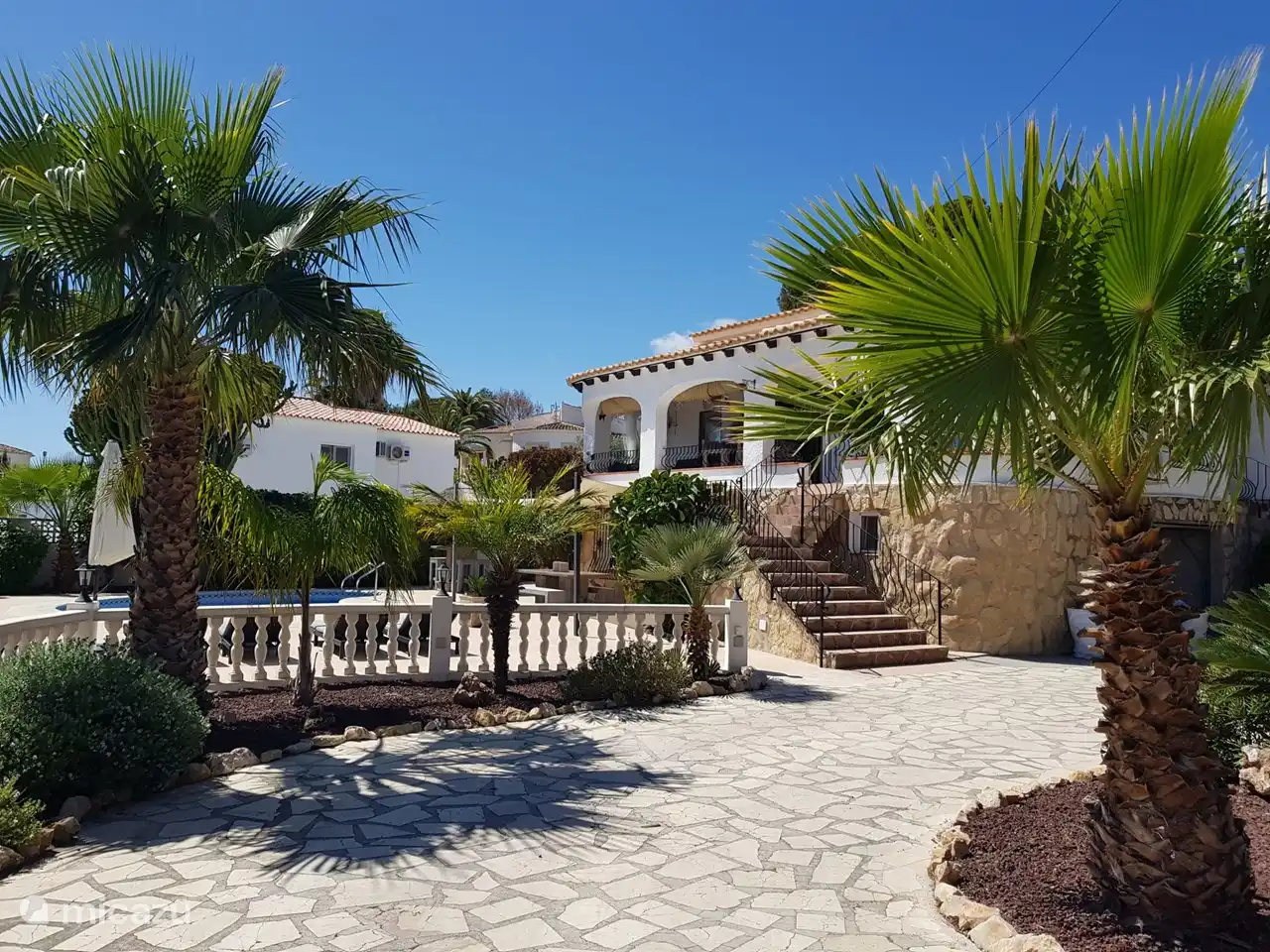 Genügend Platz zum Parken in der Garage