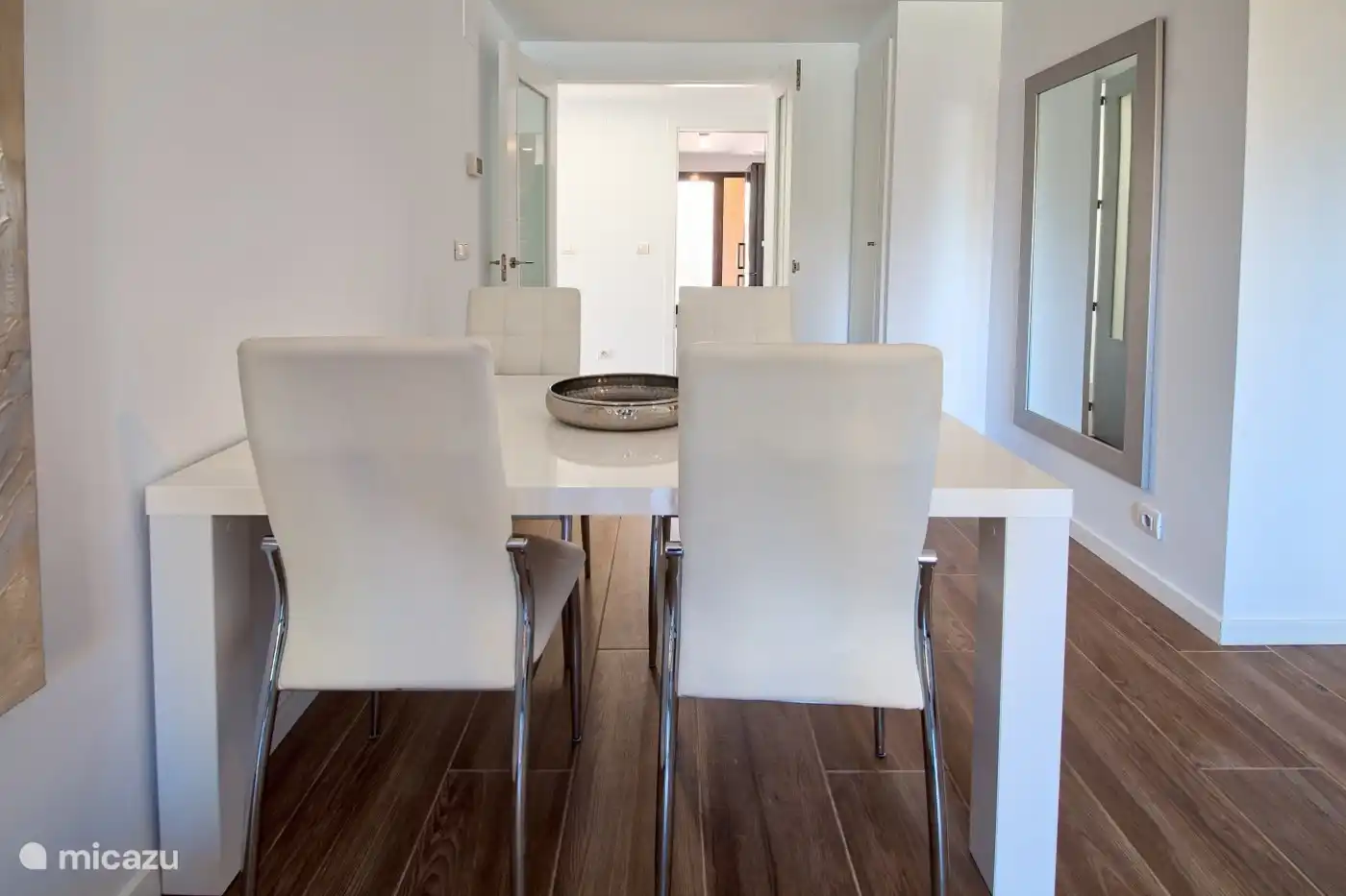 Essbereich im Inneren.