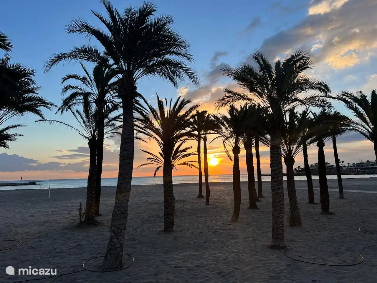 Sonnenaufgang Arenal-Strand
