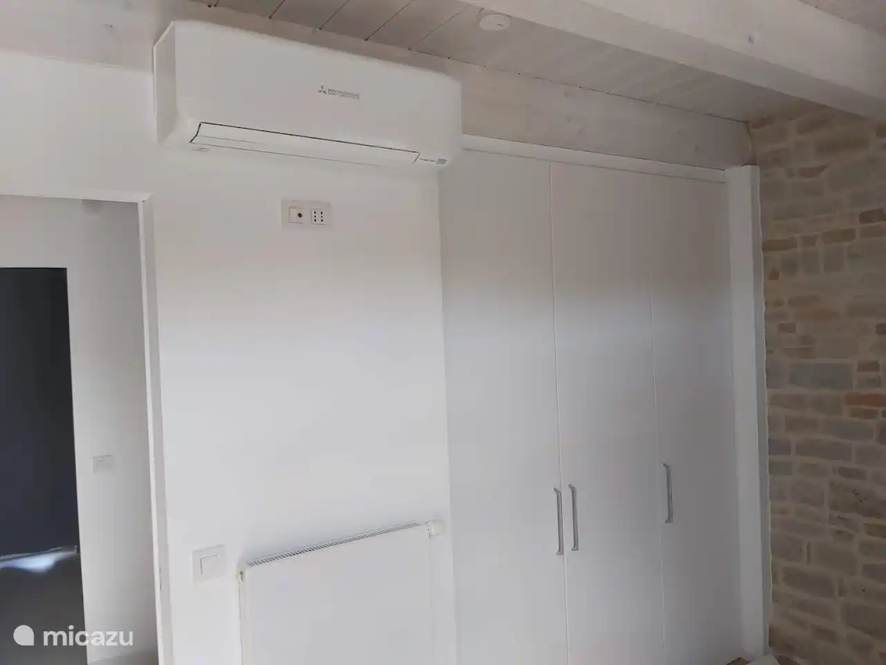 Jedes Schlafzimmer ist klimatisiert.