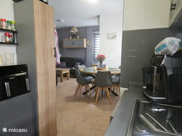 Casa Steven Privézwembad / Jacuzzi huren in Spanje, Costa Blanca, Torrevieja - vakantiehuis Keuken met uitzicht op de eetkamer
