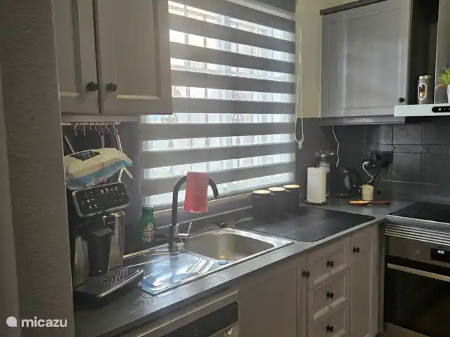 Casa Steven Privézwembad / Jacuzzi huren in Spanje, Costa Blanca, Torrevieja - vakantiehuis Keuken = 
Oven , koelkast , vaatwasser , Expresso machine , Air Fryer,....