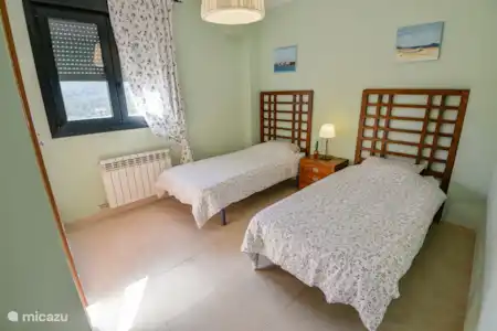 Vakantiehuis Spanje, Costa Brava, Lloret de Mar finca Can Maeva, riante villa voor 18 pax