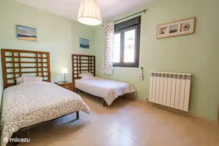 Vakantiehuis Spanje, Costa Brava, Lloret de Mar finca Can Maeva, riante villa voor 18 pax