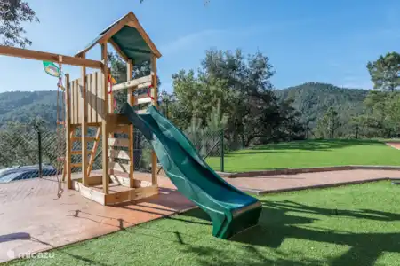 Vakantiehuis Spanje, Costa Brava, Lloret de Mar finca Can Maeva, riante villa voor 18 pax