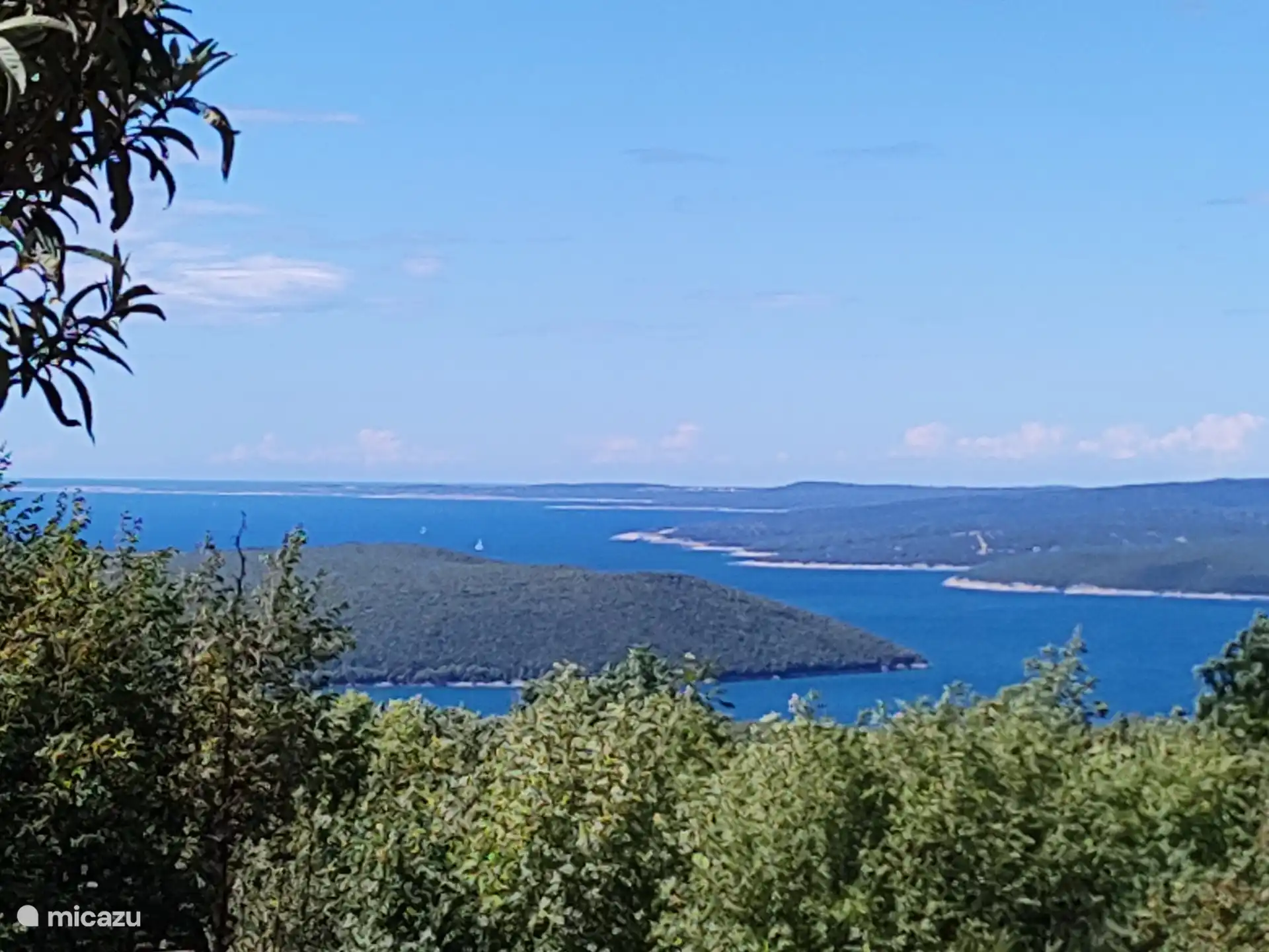 Vue fantastique sur la mer