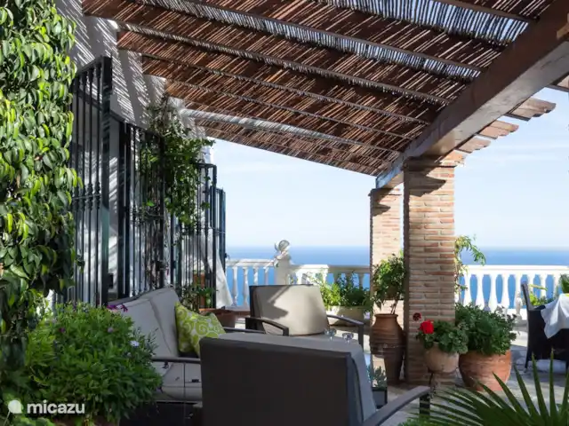 villa huren in Spanje, Costa Tropical, Salobreña – Villa Esmeralda Eén van de vele zitjes