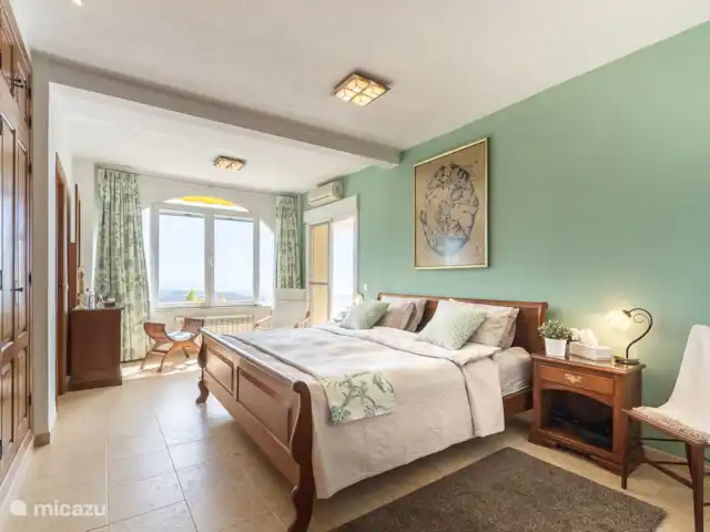 villa huren in Spanje, Costa Tropical, Salobreña – Villa Aura Slaapkamer met tweepersoons bed