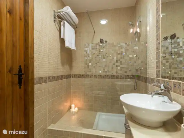 villa huren in Spanje, Costa Tropical, Salobreña – Villa Aura Badkamer