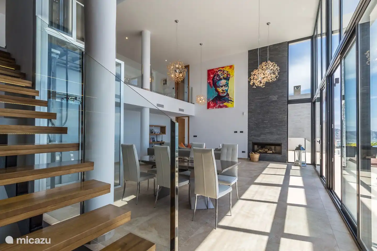 Villa29 has many windows and is therefore wonderfully light and spacious