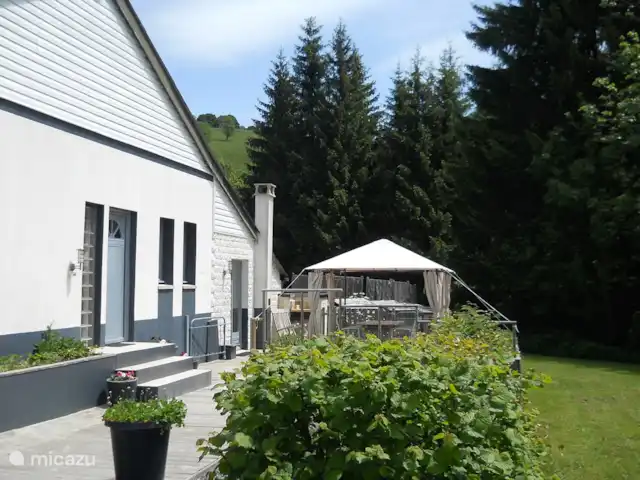Gîte les 3 Etoiles d'Auvergne | France, Puy-de-Dôme, Égliseneuve-d'Entraigues - gîte / cottage Gîte les 3 Etoiles d'Auvergne | France, Puy-de-Dôme, Égliseneuve-d'Entraigues - gîte / cottage