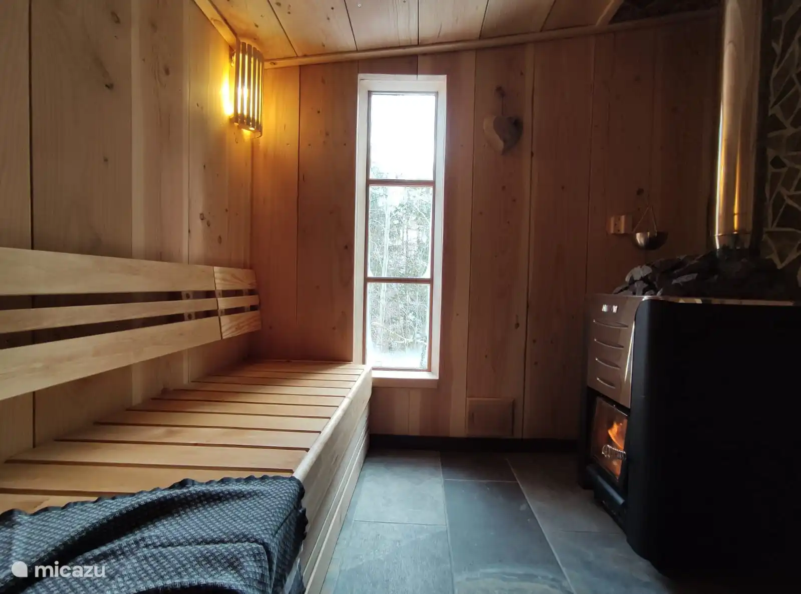 Netzunabhängige, holzbefeuerte, finnische Sauna - Maison van Stijn