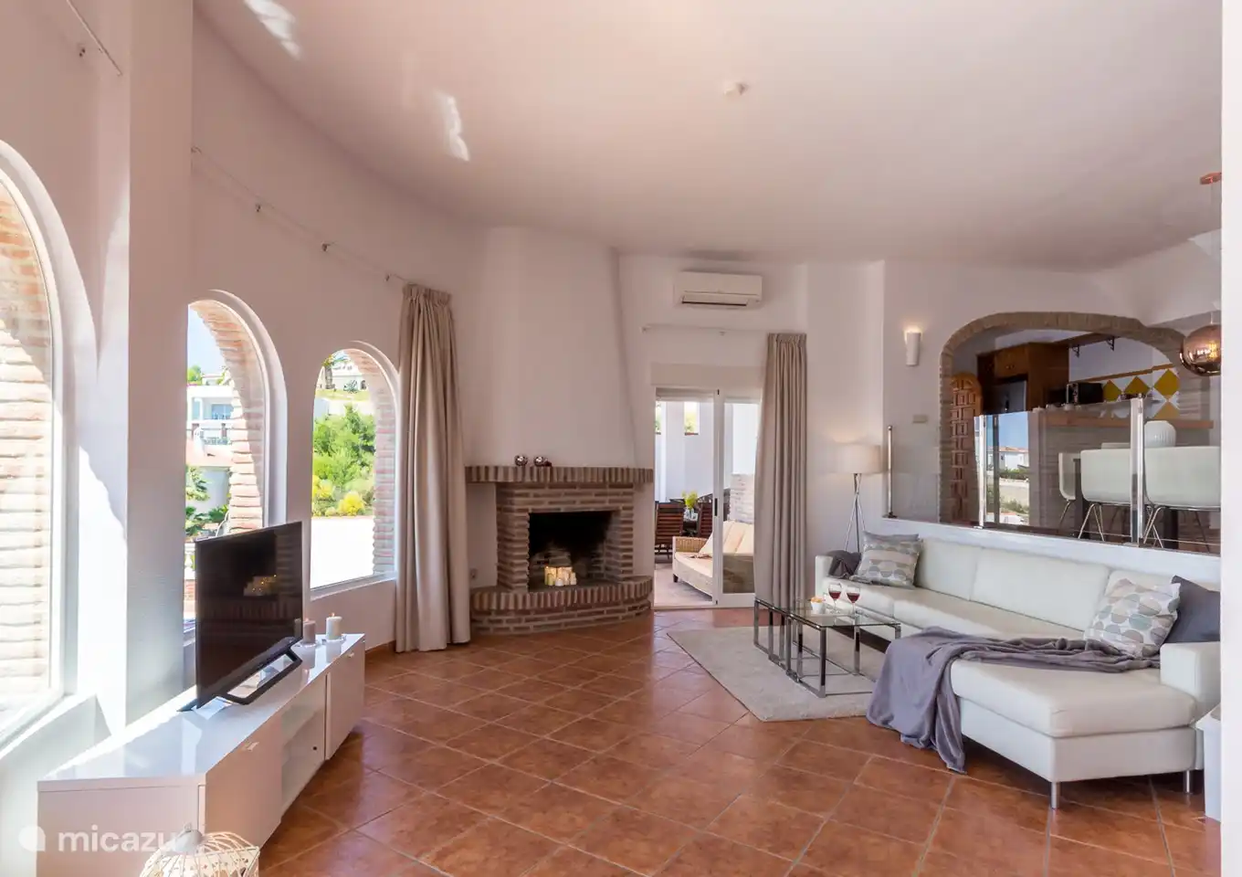 En invierno, la chimenea puede ser acogedora.