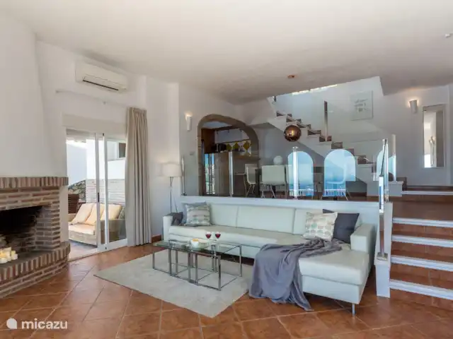 Villa Amani en España, Costa Tropical, Salobreña - villa Salón con acceso a terraza