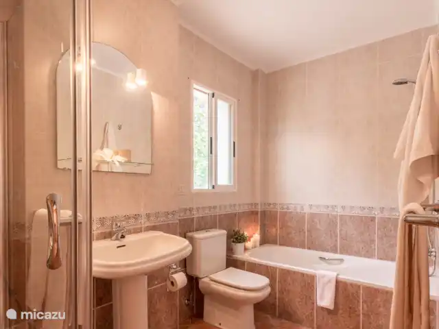 Villa Amani en España, Costa Tropical, Salobreña - villa Baño con bañera