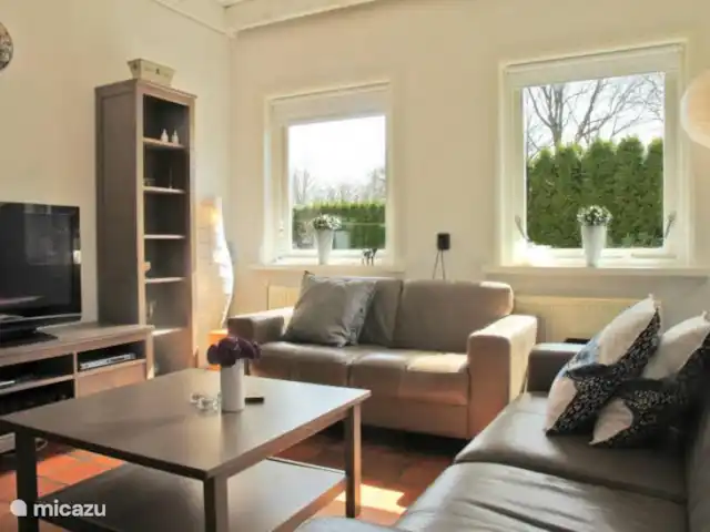 los coulisses en Países Bajos, Frise, Eastermar - casa vacacional Sala de estar.