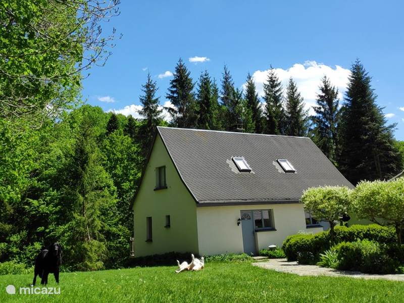 Casa vacacional Francia, Puy-de-Dôme, Égliseneuve-d'Entraigues Casa rural Gite du Bois II - Maison van Stijn