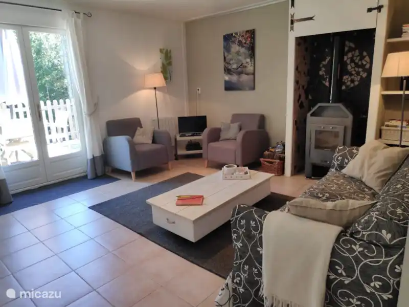 Gîte du Bois I - Maison van Stijn | France, Puy-de-Dôme, Égliseneuve-d'Entraigues - Gîte / Cottage Gîte du Bois I - Maison van Stijn | France, Puy-de-Dôme, Égliseneuve-d'Entraigues - Gîte / Cottage