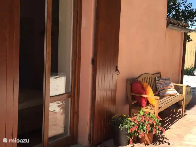 Il Posto Perfetto-appartement Monti huren in Italië, Marche, Santa Maria Nuova - appartement Nog een prive terras? ... dat klopt. 
Bij appartement Monti heb je 2 terrassen. 
Dit is het terras aan de voorzijde