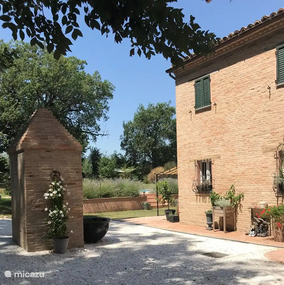 le bâtiment monumental de 1790