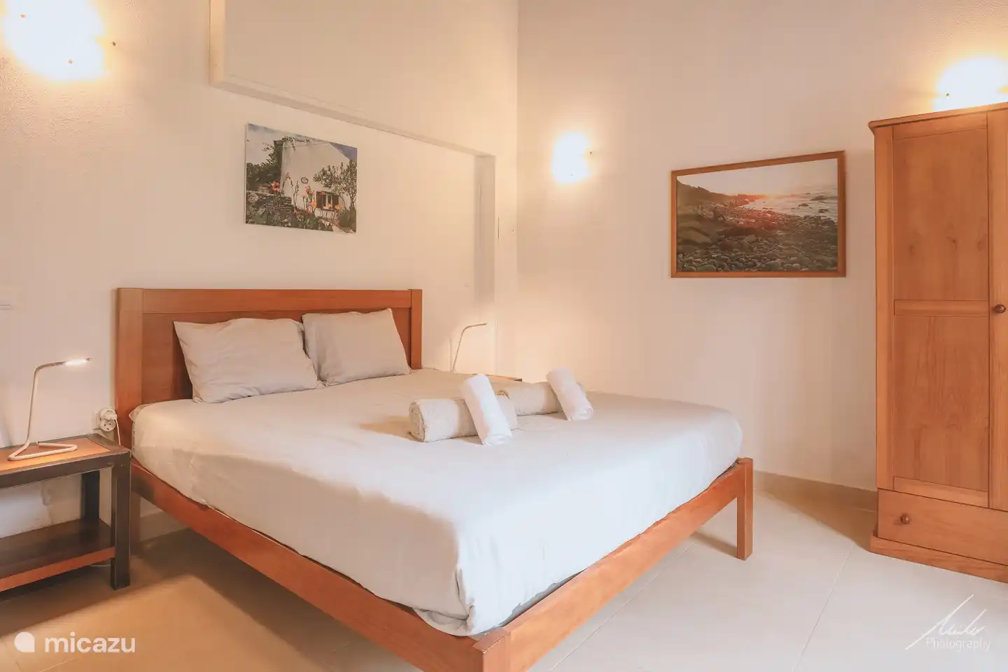 Slaapkamer benedenverdieping kant achteruit.