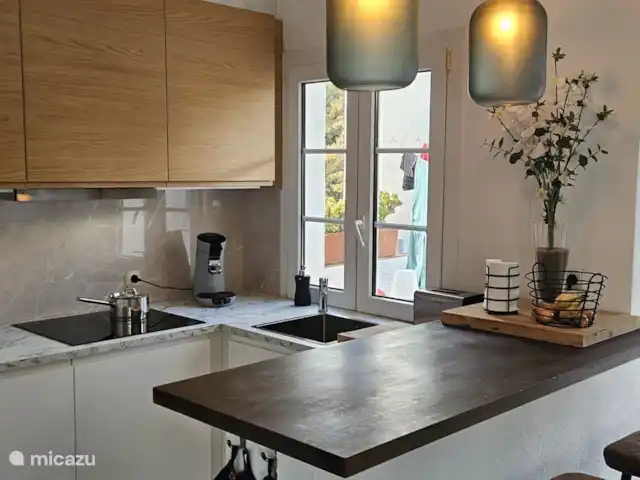 Location de Vacances Espagne, Costa del Sol, Mijas Golf, appartement - Maison Hoyo 16 Plaque vitrocéramique, four grill, hotte aspirante et machine à café Senseo.