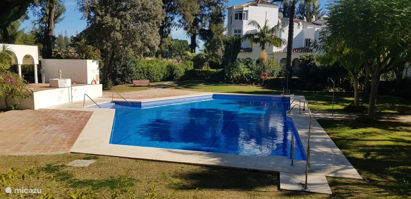 Suficientes &#225;reas sombreadas para escapar del sol caliente.