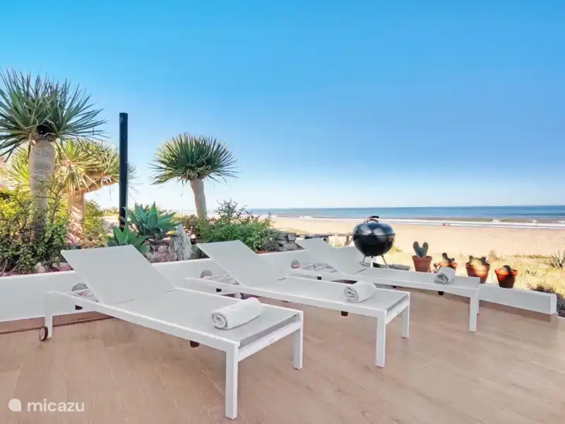 Albergue Playa Dénia en España, Costa Blanca, Dénia - Villa Albergue Playa Dénia en España, Costa Blanca, Dénia - Villa