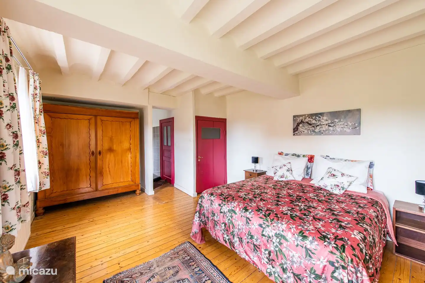 Felix matrassen op queensize boxspring combinatie.