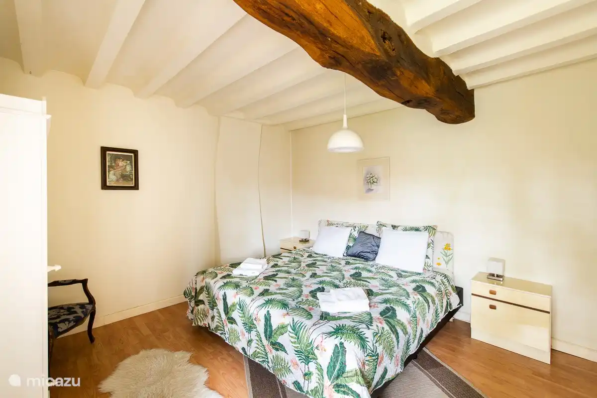 Royale Amerikaanse matrassen (100 breed x 210 lang) op boxspring.