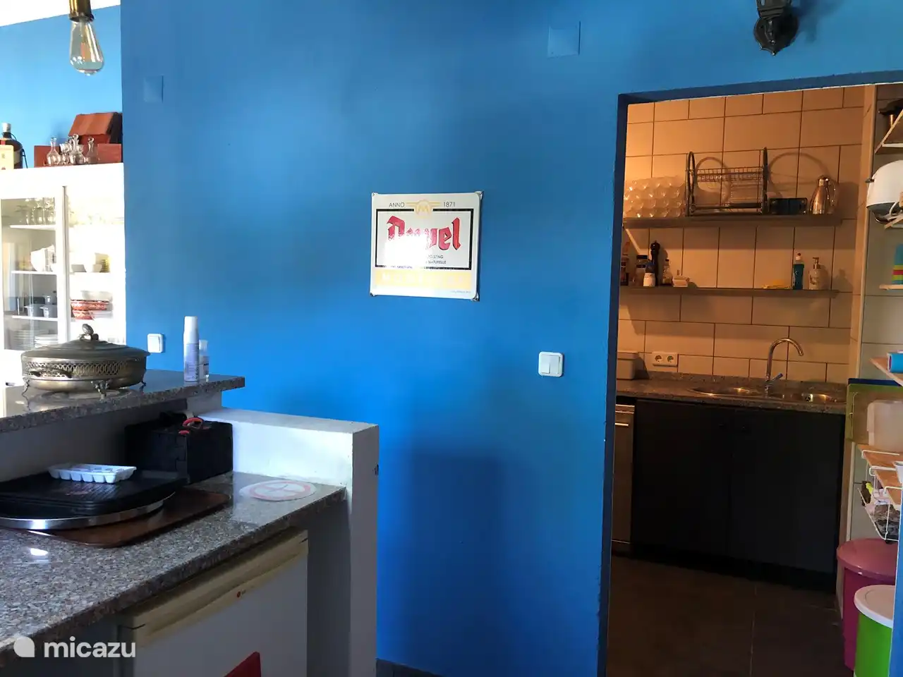 Küche an der Bar/im Besprechungsraum