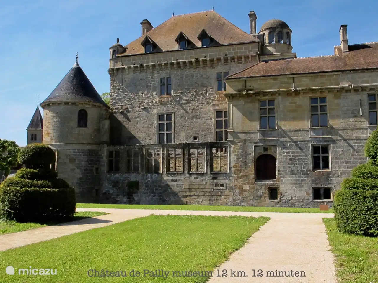 ch&#226;teau de Pailly, 12 minutes