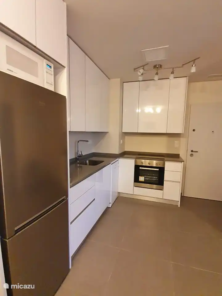 Cuisine soignée entièrement équipée!