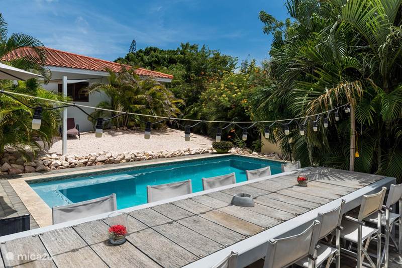 Vacation rental Curaçao, Banda Ariba (East), Jan Thiel Villa Villa Pineapple