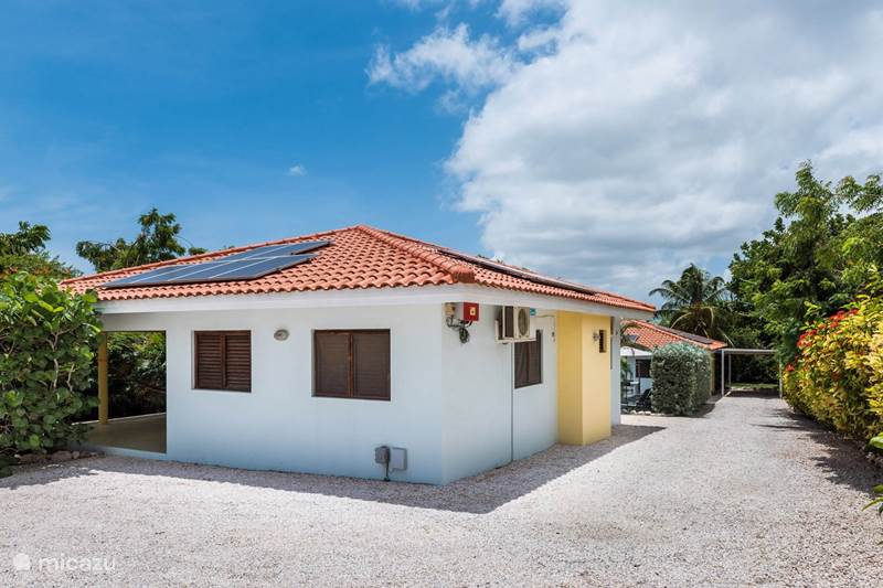 Vacation rental Curaçao, Banda Ariba (East), Jan Thiel Villa Villa Pineapple