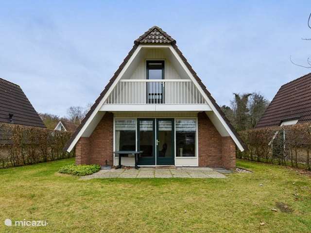 Holiday home in Netherlands, Groningen, Salary - holiday house Detached house on the water