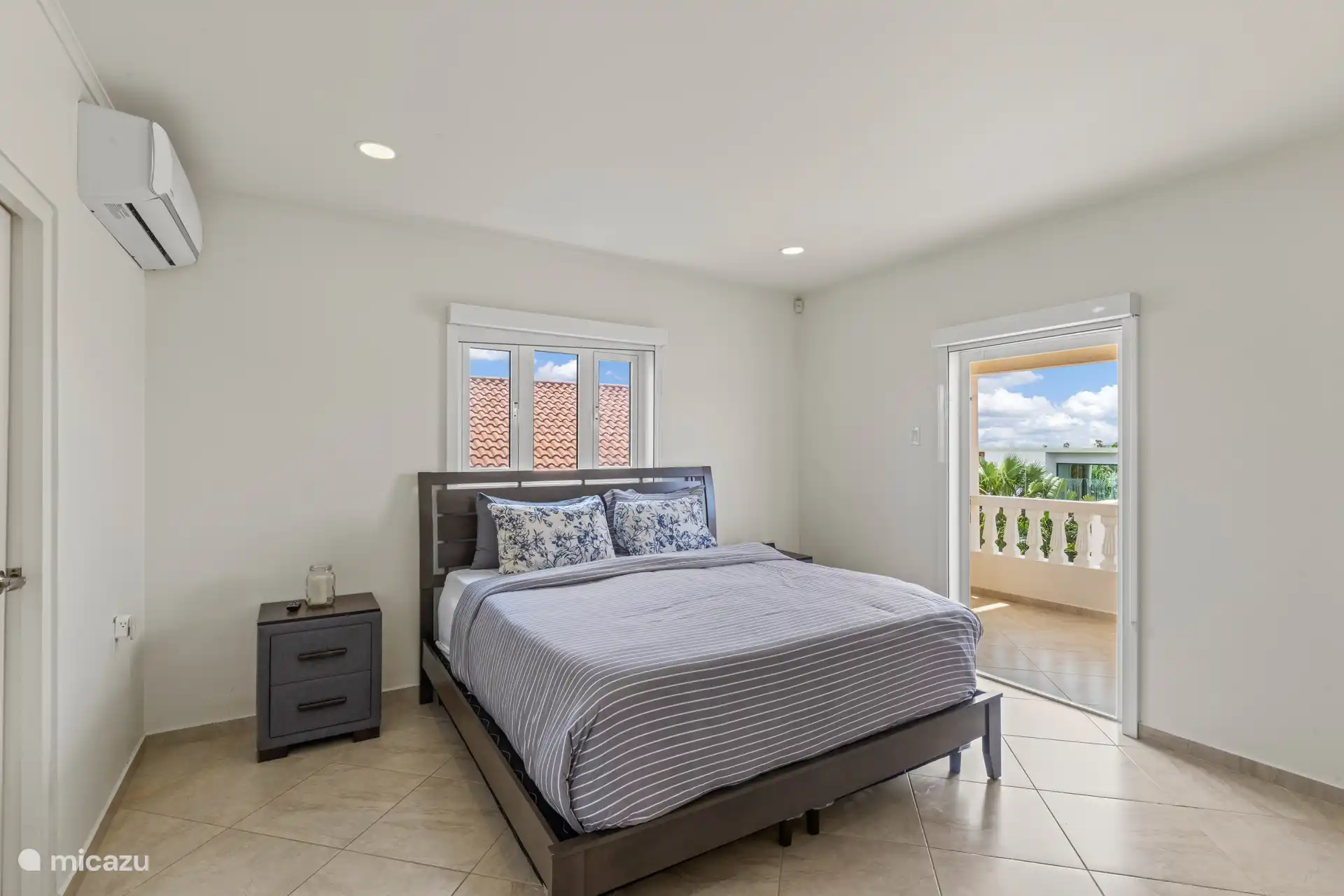 Chambre principale, située au rez-de-chaussée.