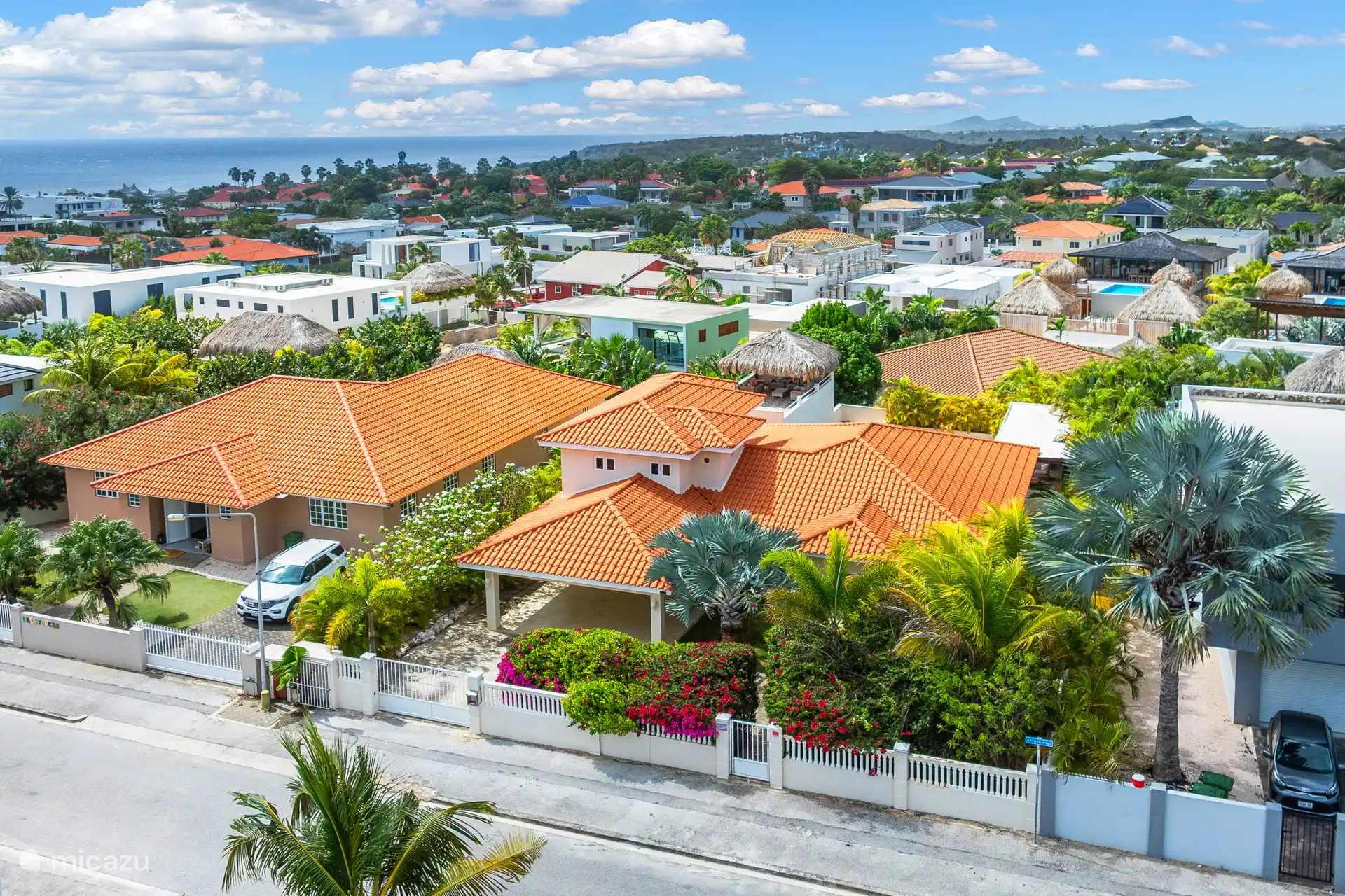À quelques minutes de la plage de Jan Thiel, avec ses clubs de plage animés et ses restaurants.