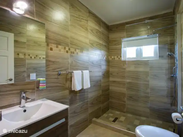 Villa Kas Solo | Curaçao, Banda Ariba (est), Vista Royal - villa Salle de bain partagée pour les chambres 2 et 3