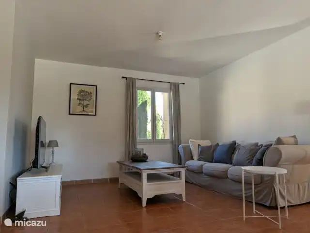 Location de Vacances France, Vaucluse, Saumane-de-Vaucluse, villa - Villa113 Domaine les Demeures du Luc Salon