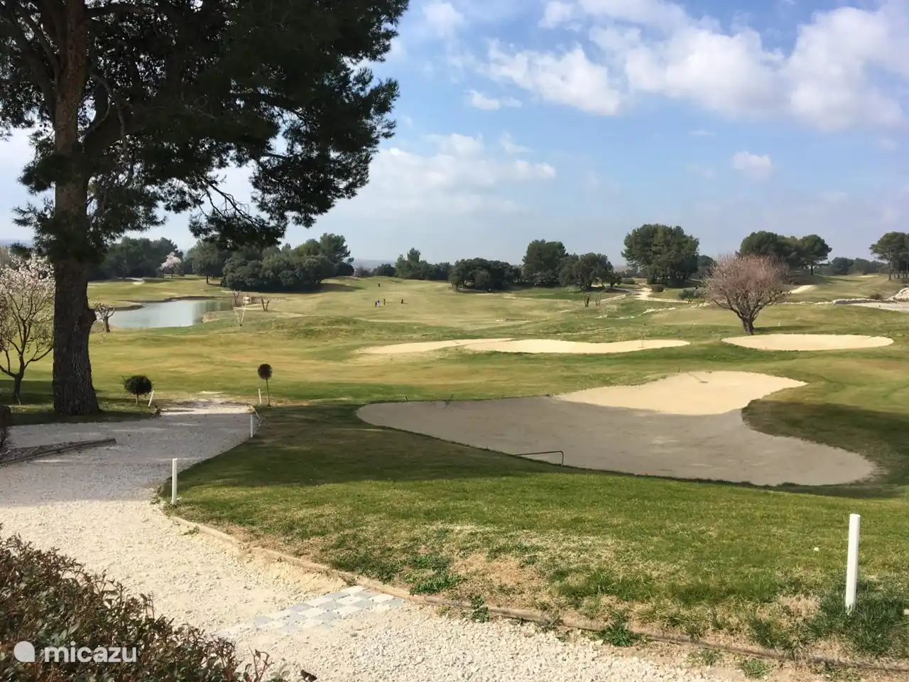 Golf de Saumane 2 km entfernt