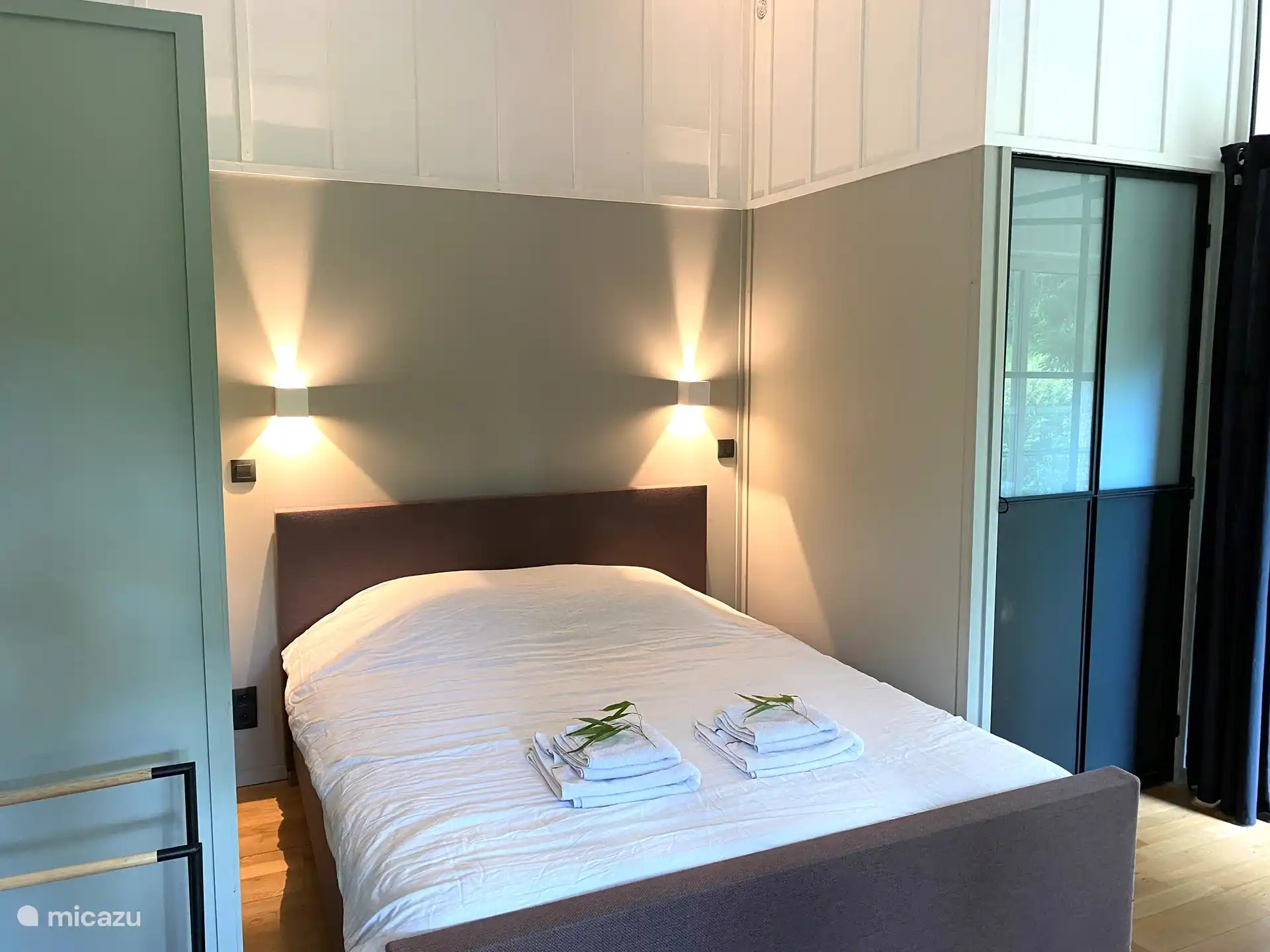 Das Hauptschlafzimmer.