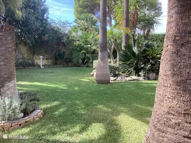 Villa Sentosa huren in Spanje, Costa Blanca, Altea - villa In de hoek achteraan prachtige Palmito.