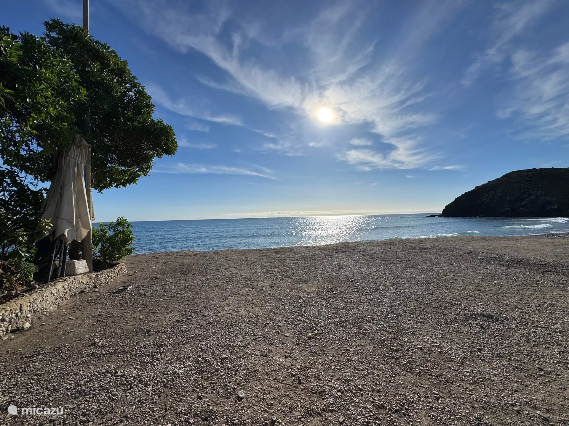 La plage peut être aussi calme que cela........